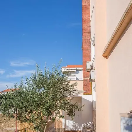 Apartamento Andrije Buvine *