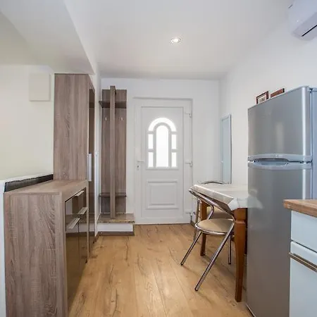 Apartman Andrije Buvine Zára