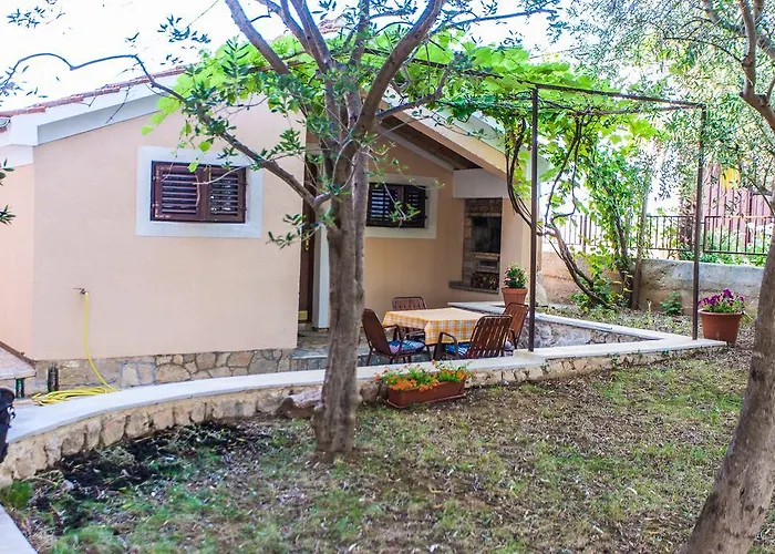 Andrije Buvine 아파트 *