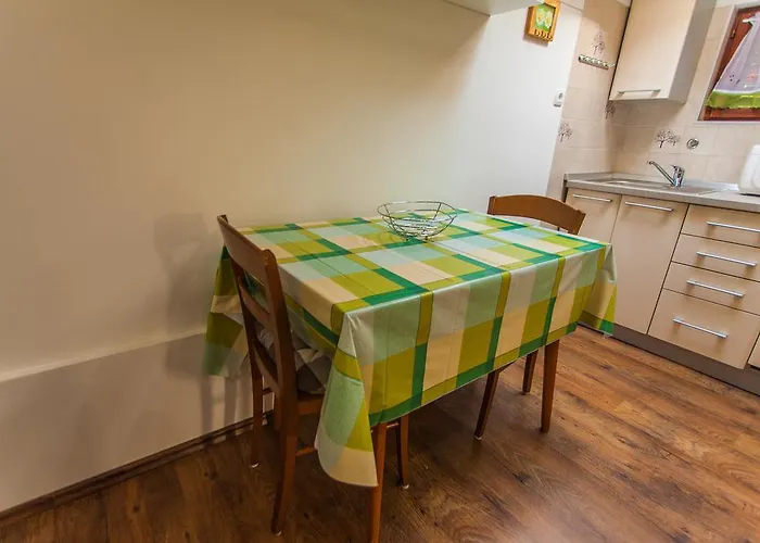 Andrije Buvine 아파트 자다르