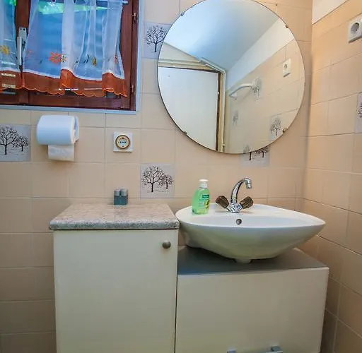 아파트 Andrije Buvine