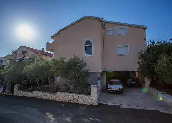 Andrije Buvine 자다르