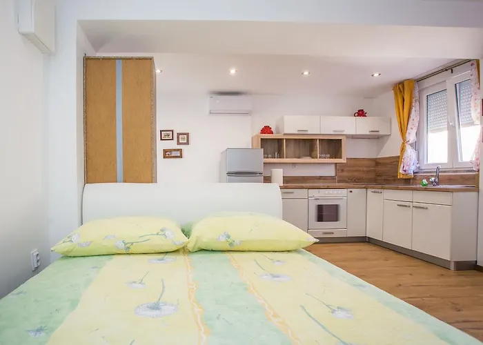 아파트 Andrije Buvine 자다르