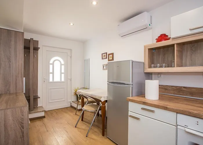 아파트 Andrije Buvine 자다르